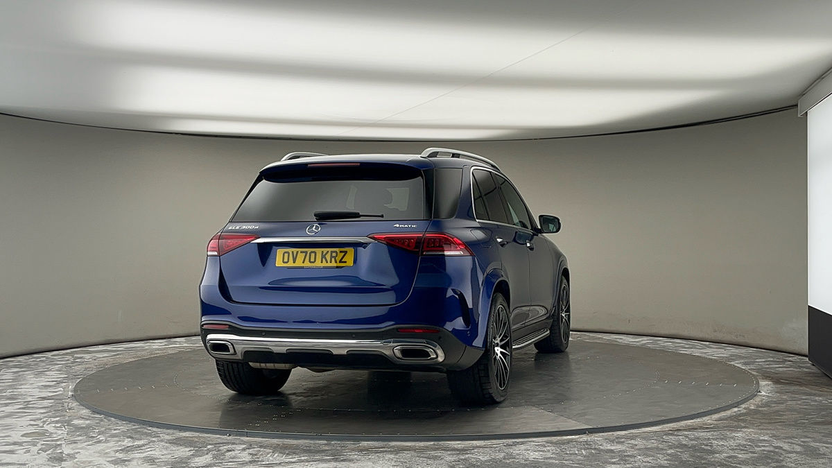 More views of Mercedes-Benz GLE