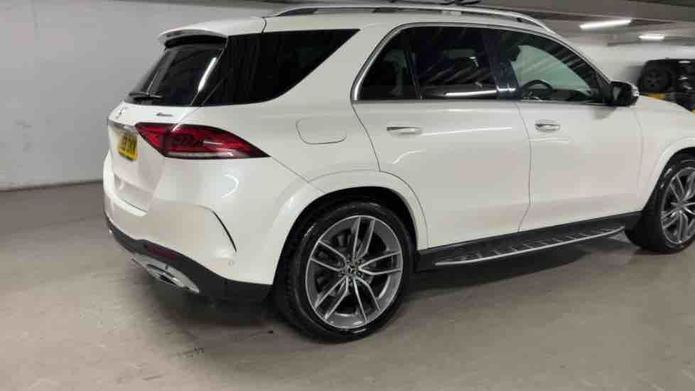 More views of Mercedes-Benz GLE