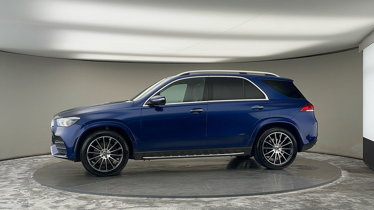 More views of Mercedes-Benz GLE