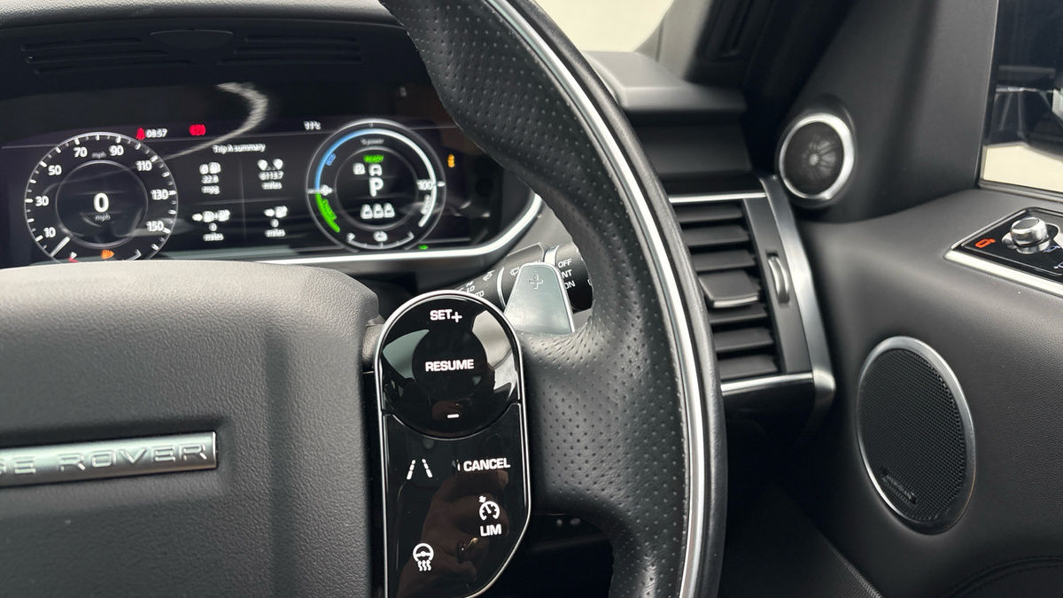 Land Rover Range Rover Sport Image 14