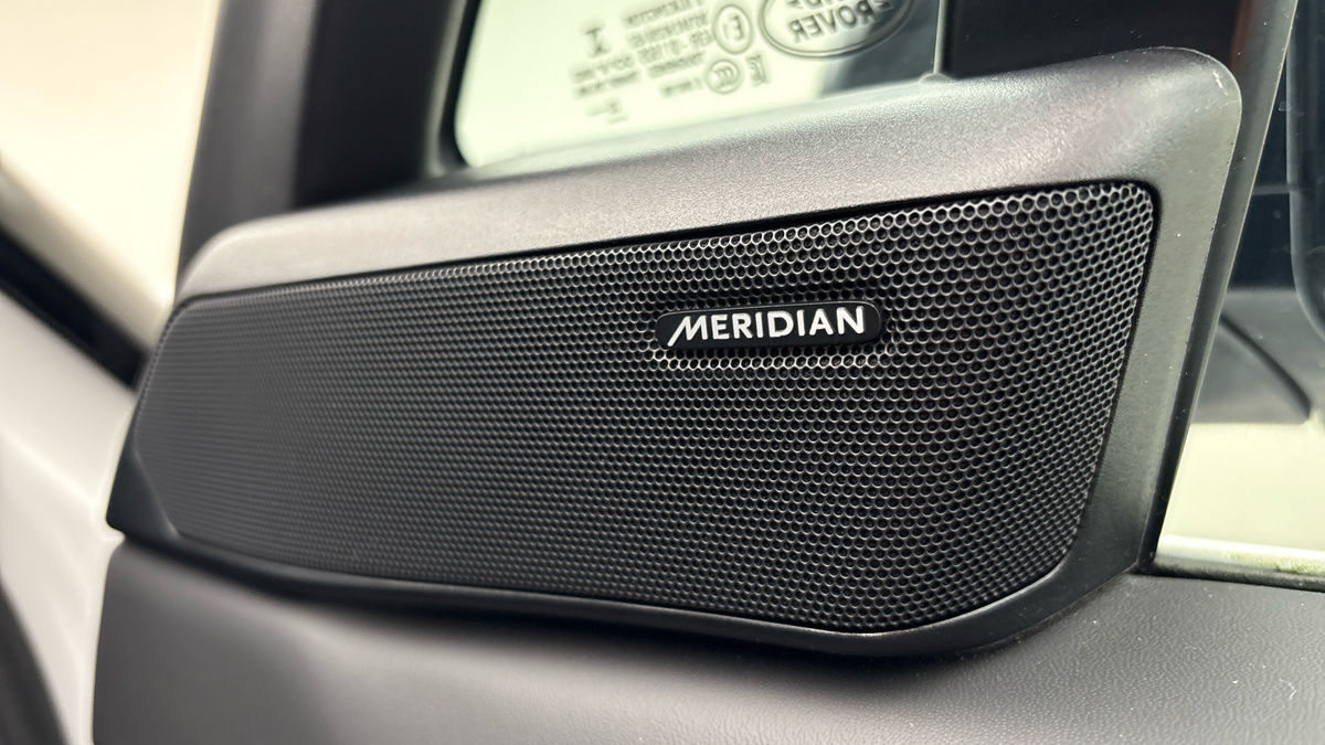 Land Rover Range Rover Sport Image 25