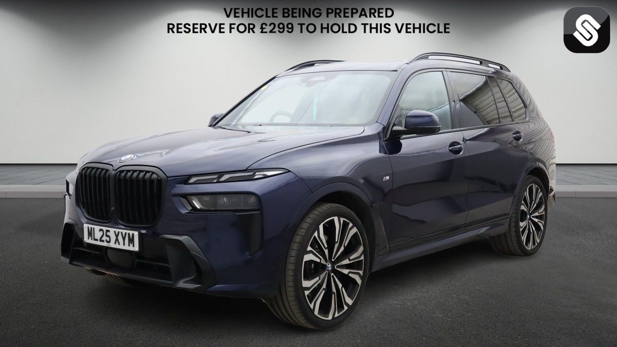 BMW X7 Image 2