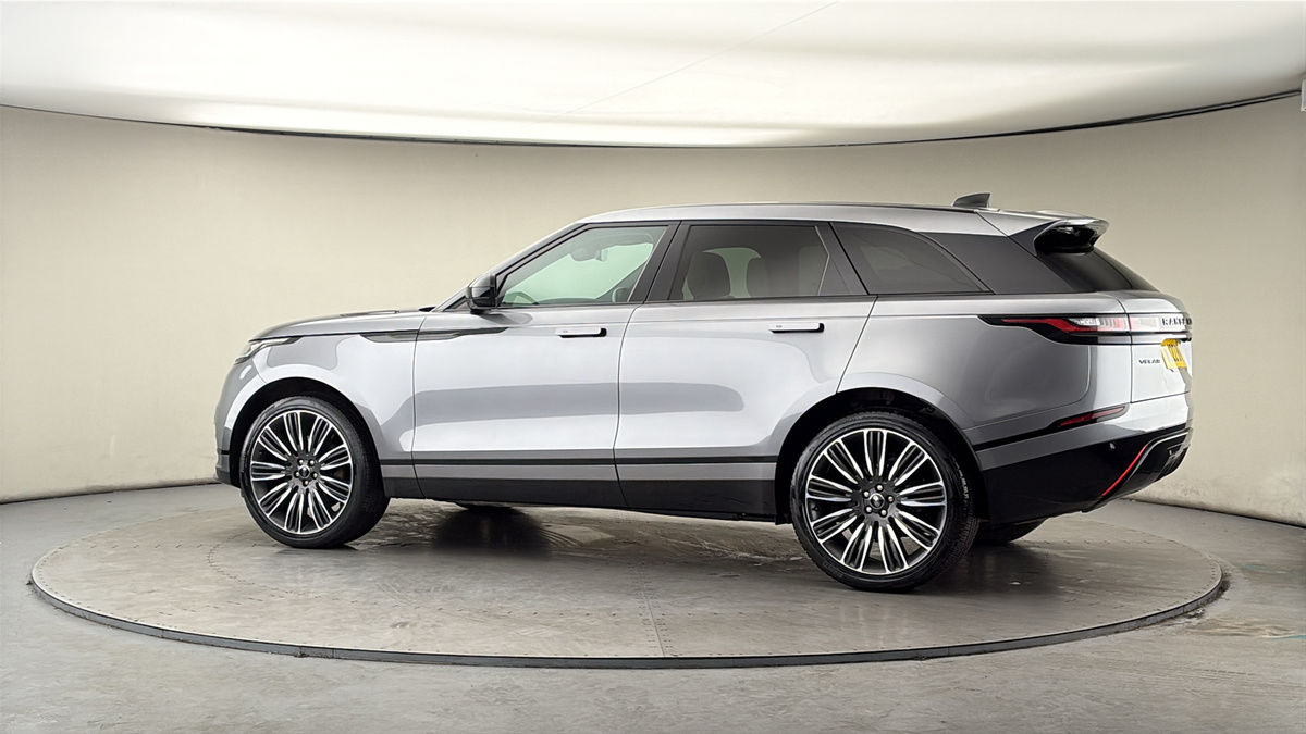 More views of Land Rover Range Rover Velar