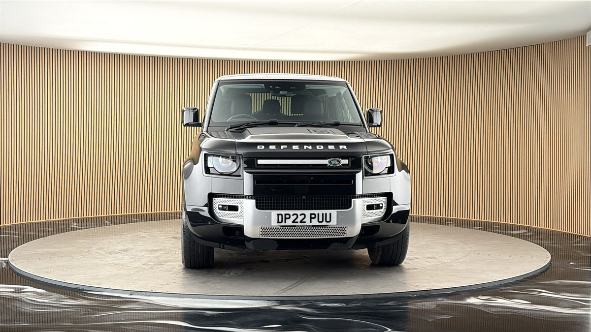 More views of Land Rover Defender 90