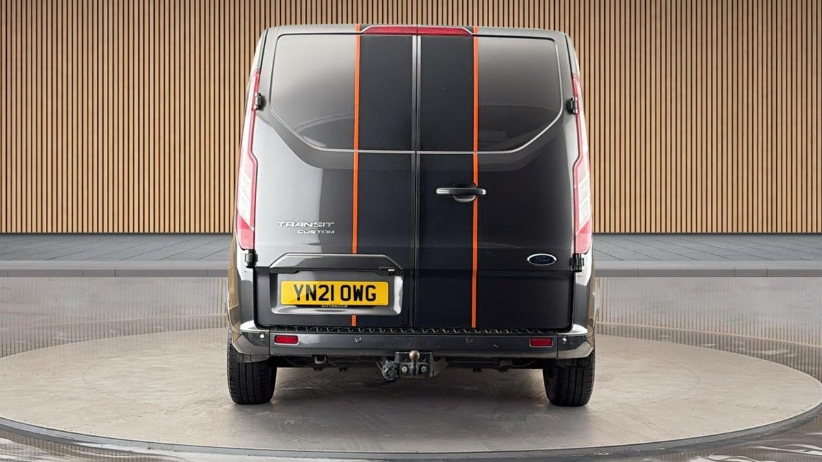 Ford Transit Custom Image 4