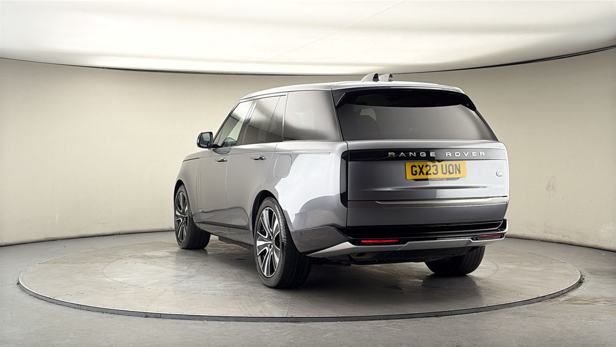 More views of Land Rover Range Rover