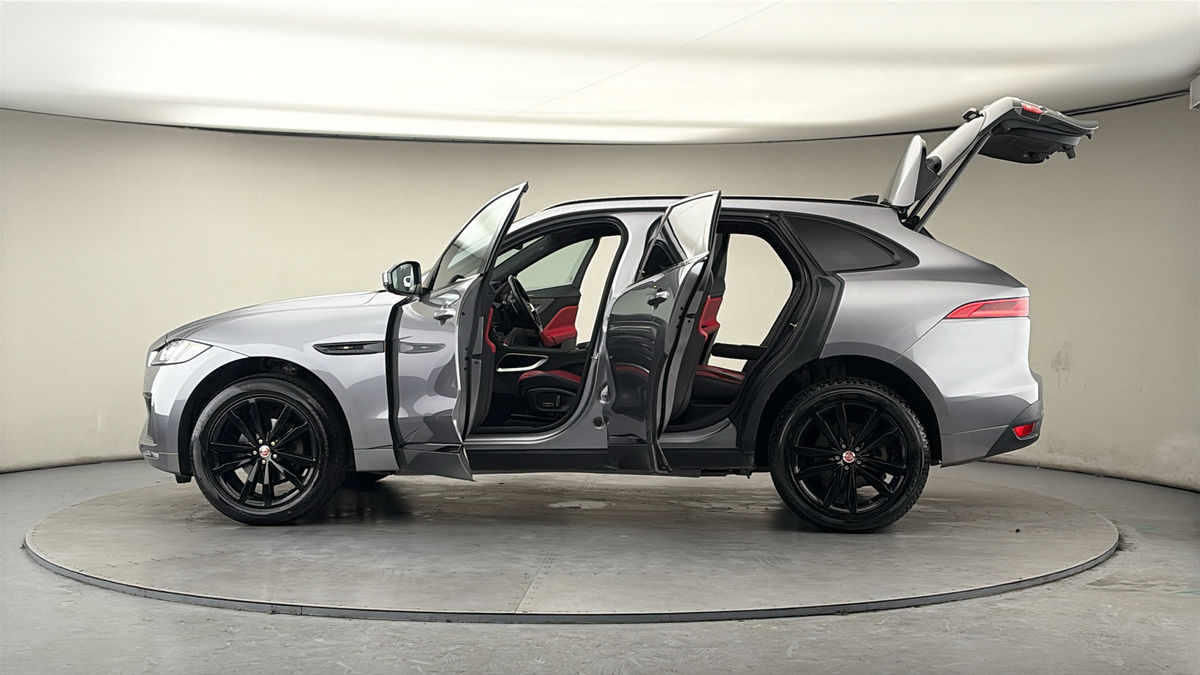 More views of Jaguar F-PACE