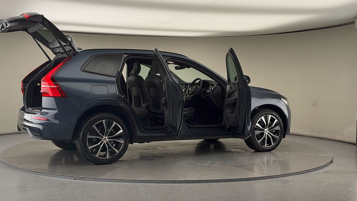 More views of Volvo XC60