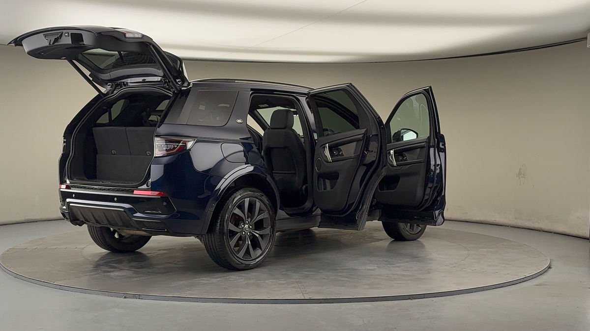 More views of Land Rover Discovery Sport