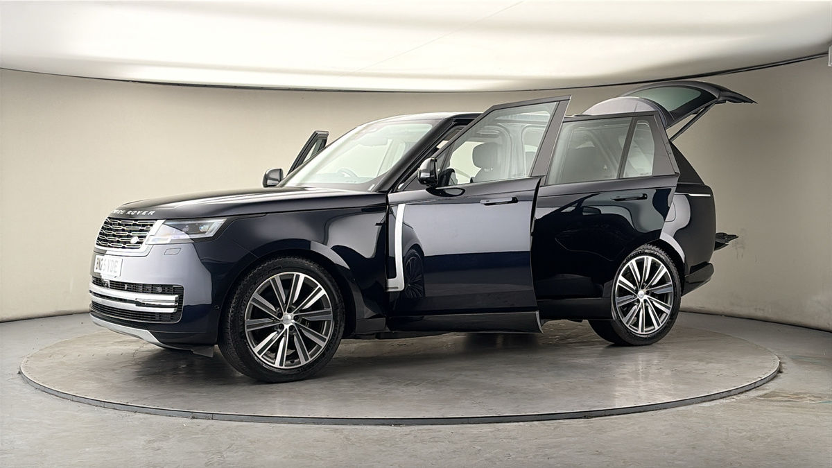 More views of Land Rover Range Rover