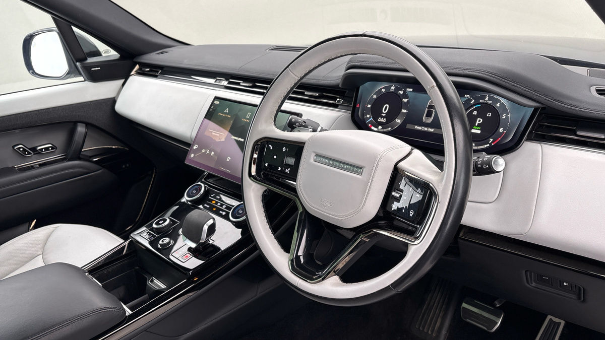 Land Rover Range Rover Sport Image 5