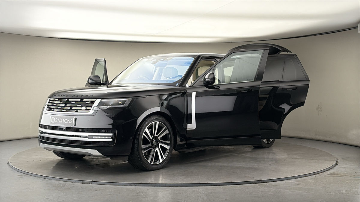 More views of Land Rover Range Rover