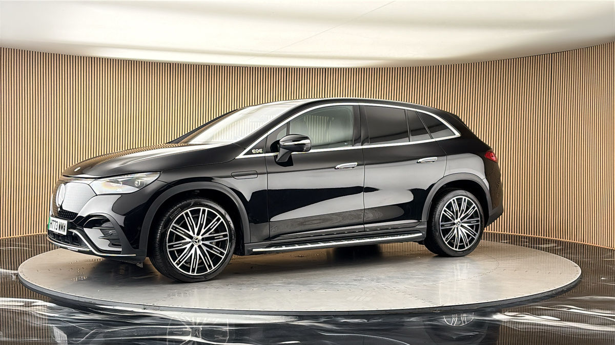 More views of Mercedes-Benz EQE