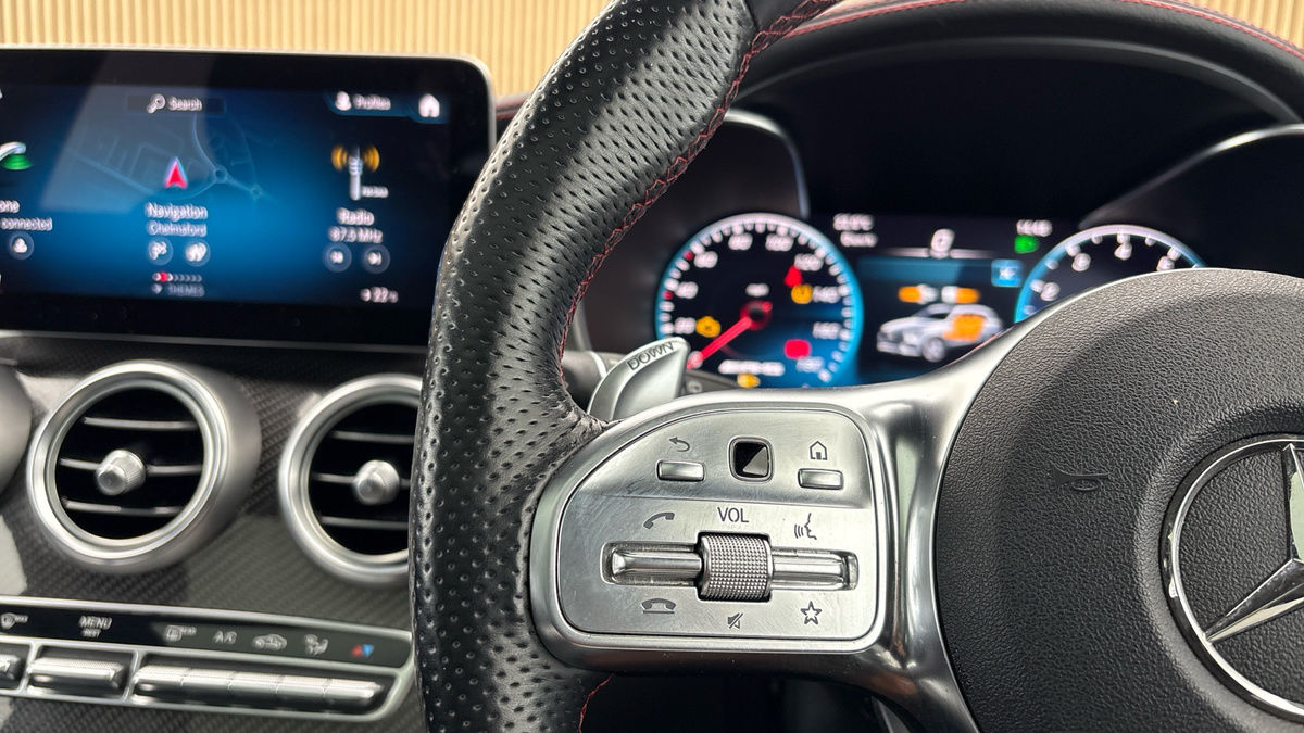 Mercedes-Benz GLC Image 13
