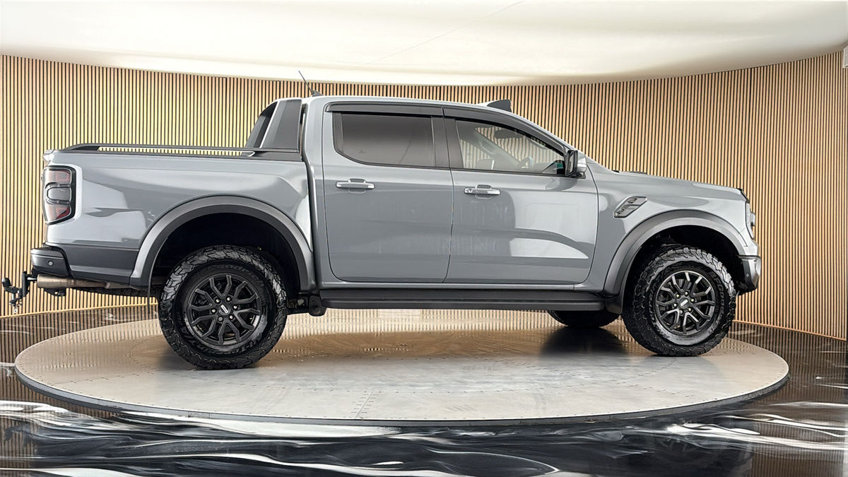 More views of Ford Ranger