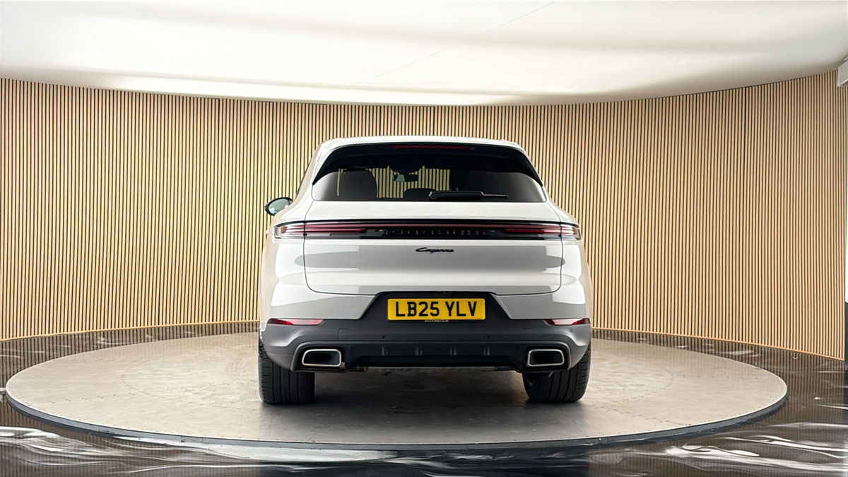 More views of Porsche Cayenne