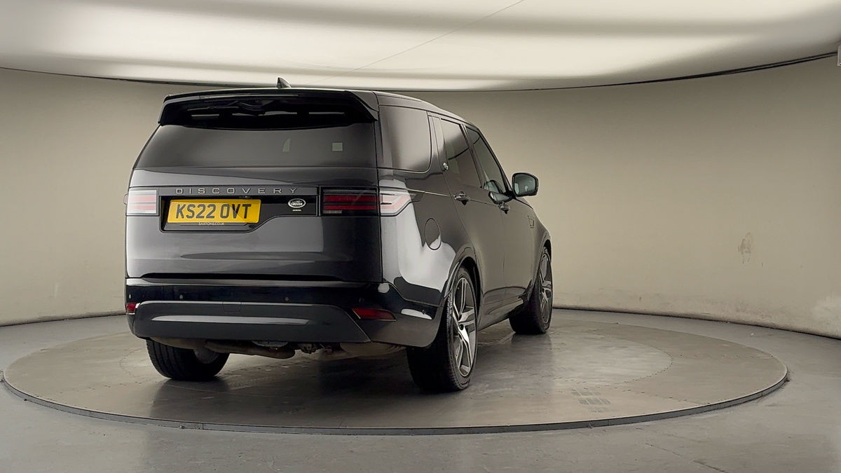 More views of Land Rover Discovery