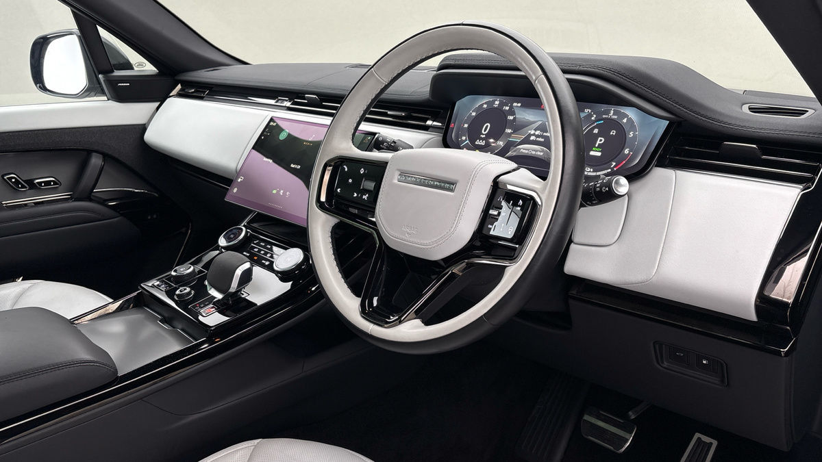 Land Rover Range Rover Sport Image 5