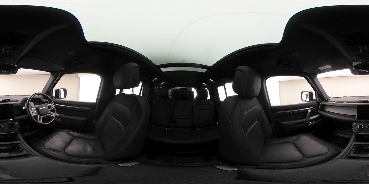 More views of Land Rover Defender 110