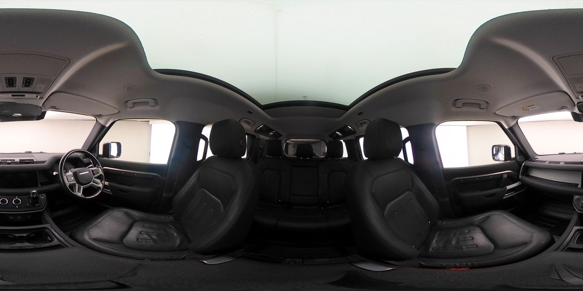 More views of Land Rover Defender 110