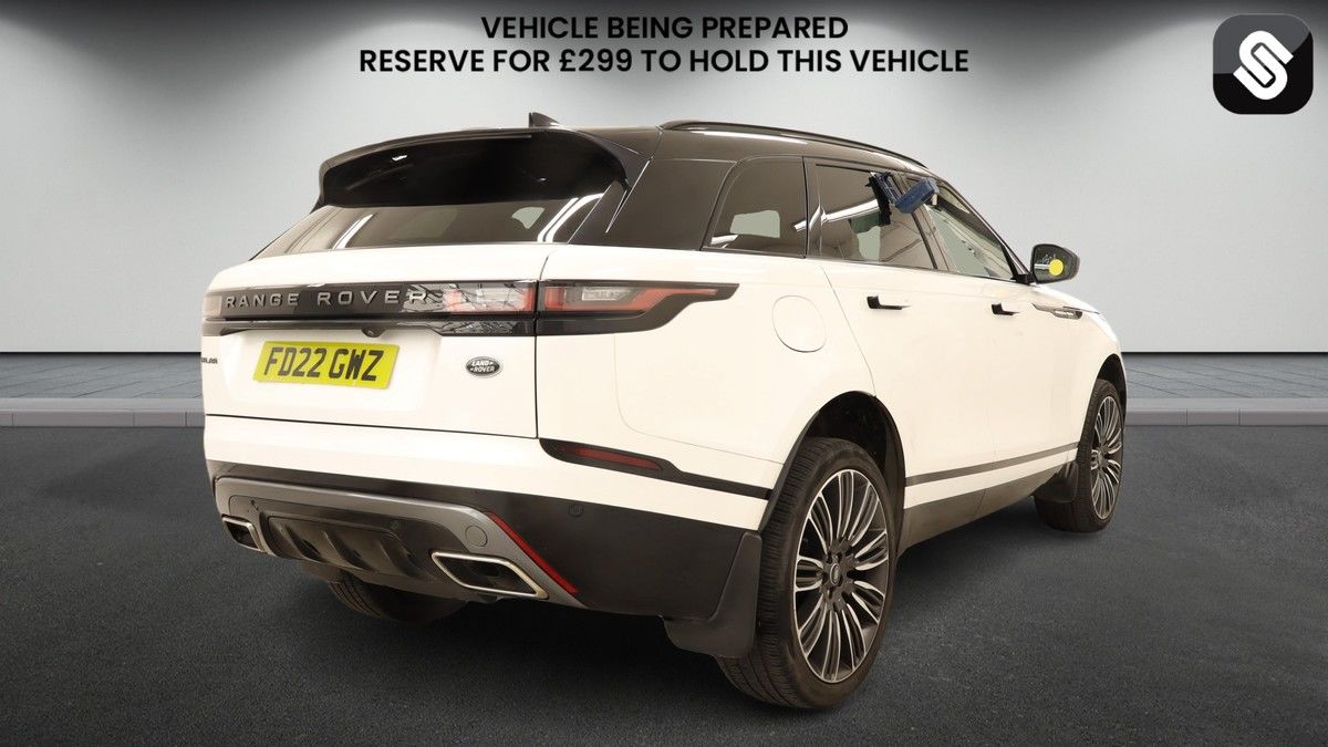 Land Rover Range Rover Velar Image 4