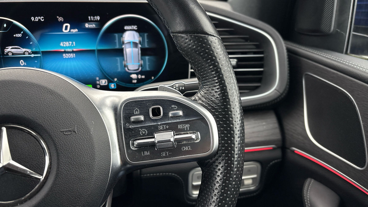 Mercedes-Benz GLE Image 14