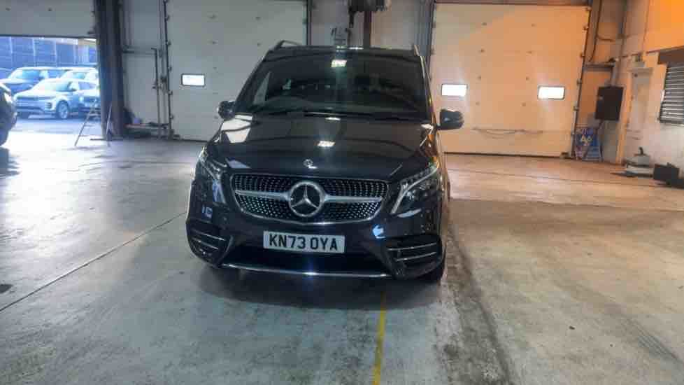 More views of Mercedes-Benz V Class