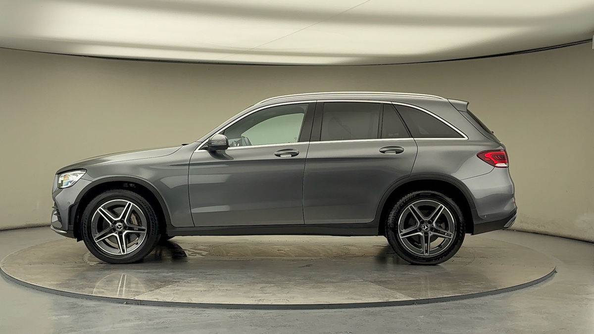 Mercedes-Benz GLC Image 15