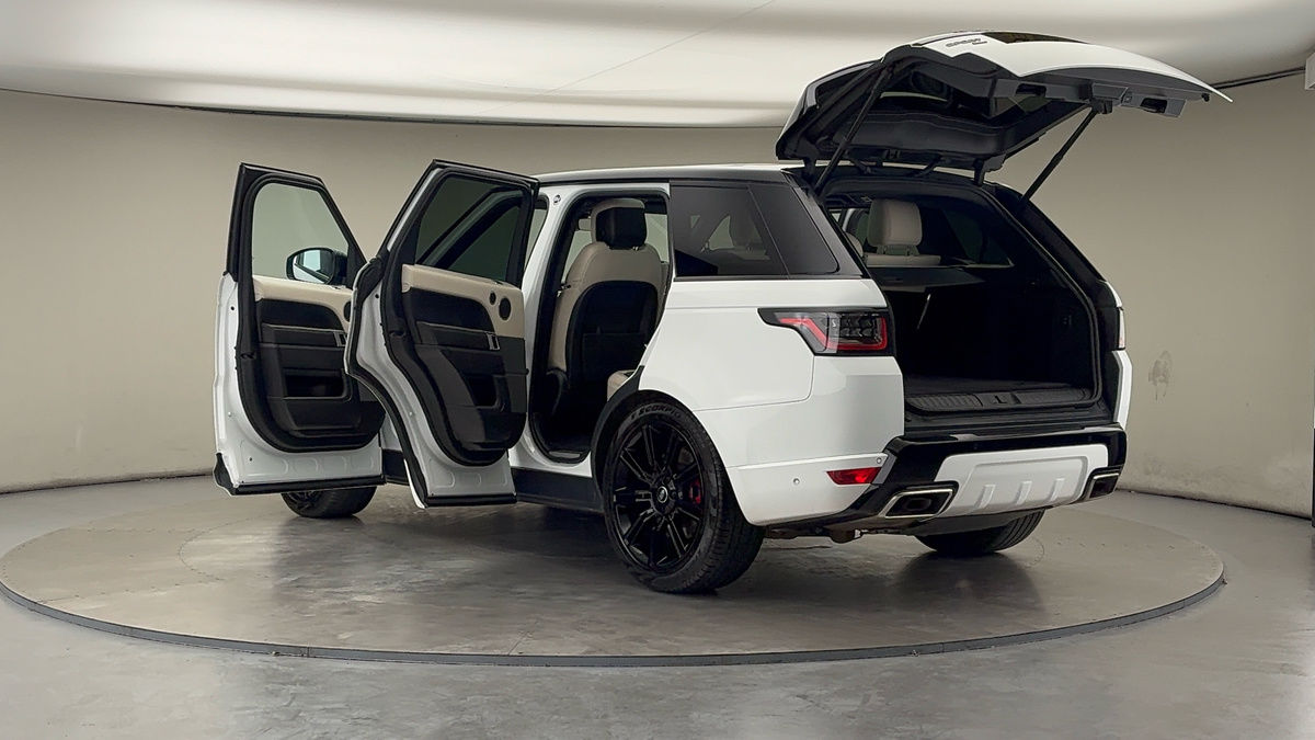 More views of Land Rover Range Rover Sport