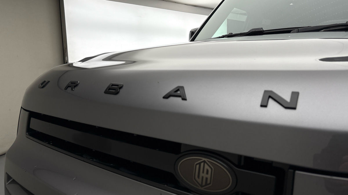 Land Rover Defender 110 Urban Image 24