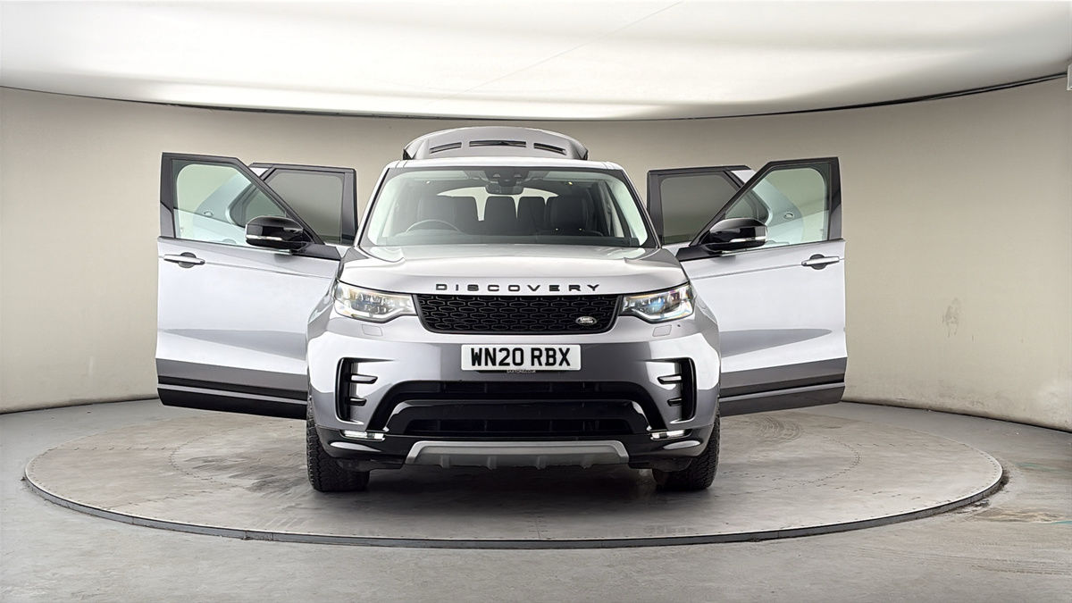 More views of Land Rover Discovery