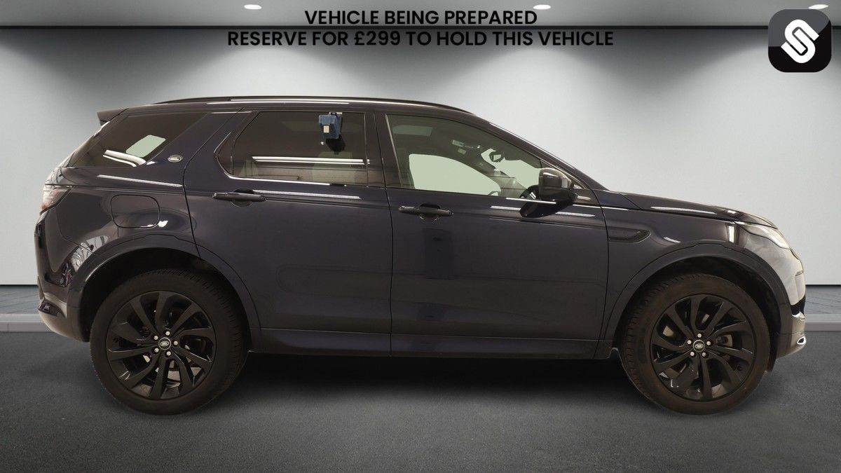 Land Rover Discovery Sport Image 5