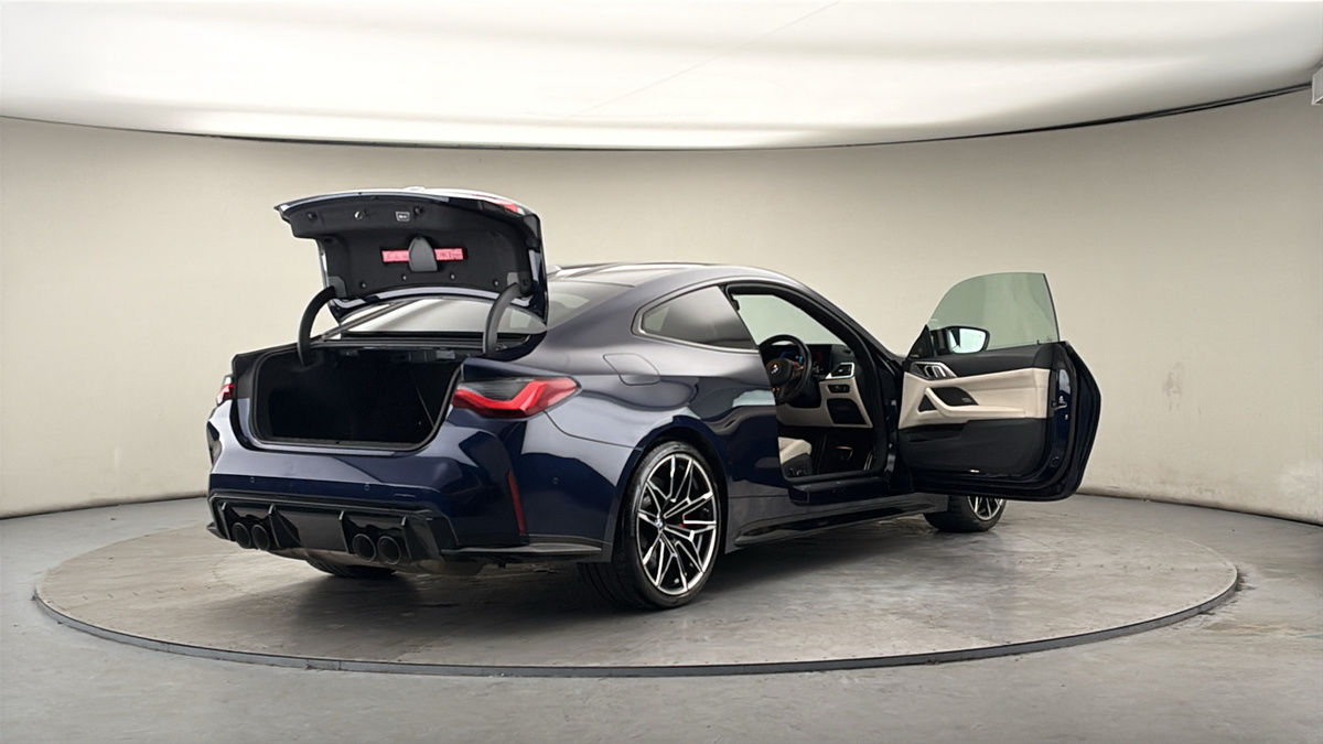 More views of BMW M4