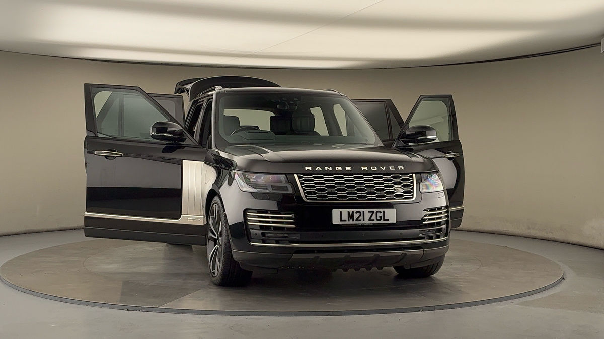 More views of Land Rover Range Rover