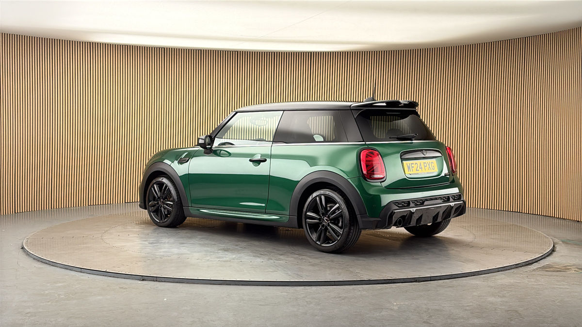 More views of MINI Hatch