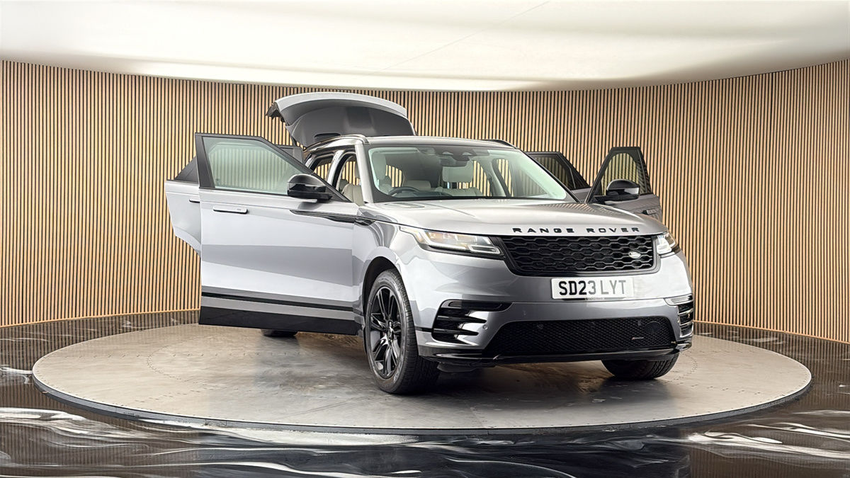 More views of Land Rover Range Rover Velar