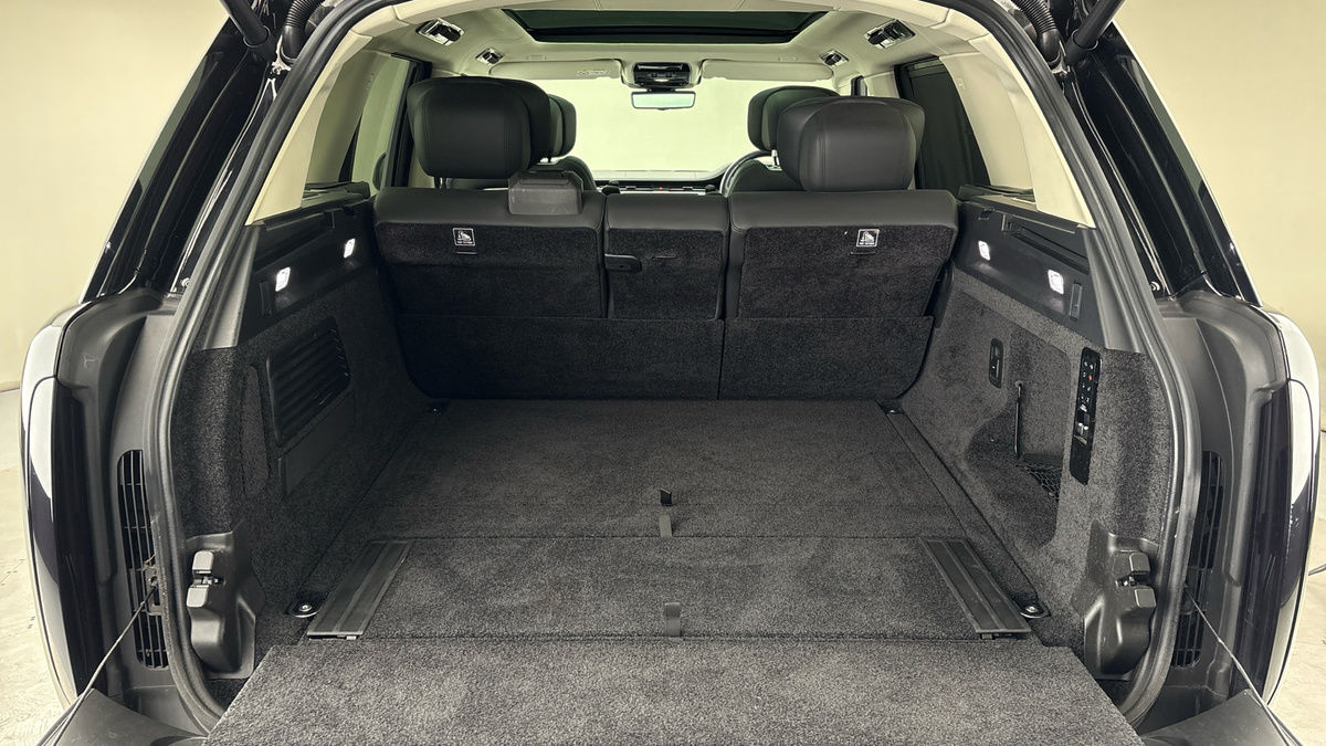 Land Rover Range Rover Image 11