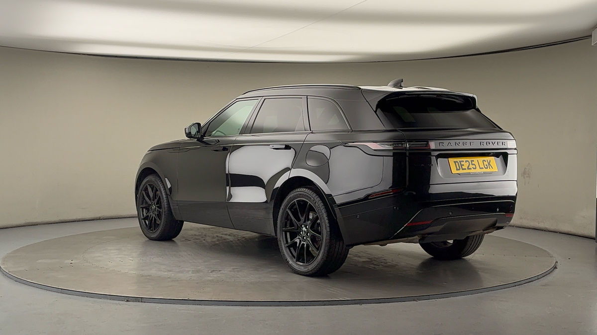 Land Rover Range Rover Velar Image 2