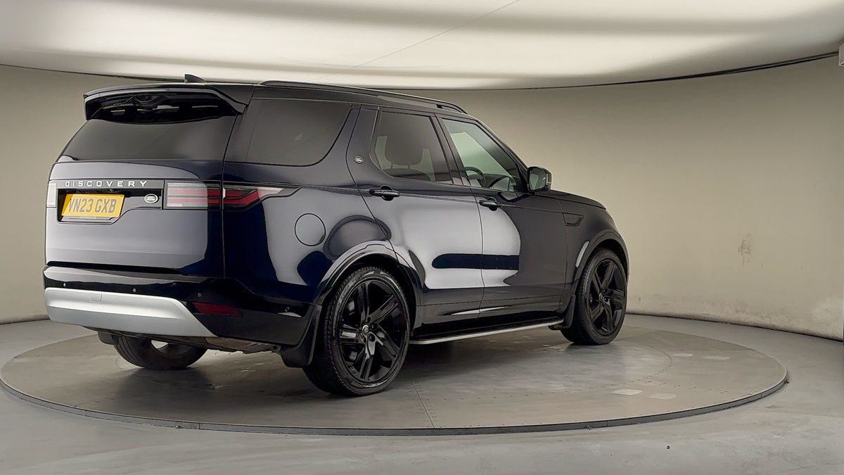 More views of Land Rover Discovery