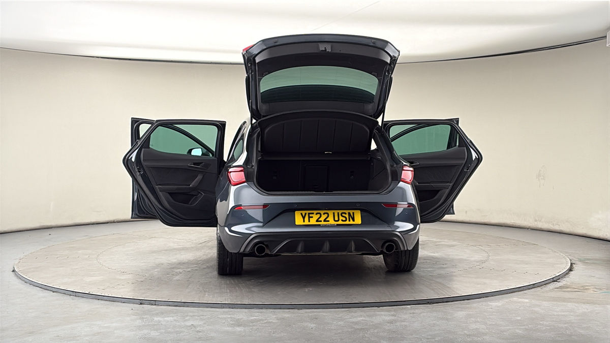 More views of CUPRA Leon