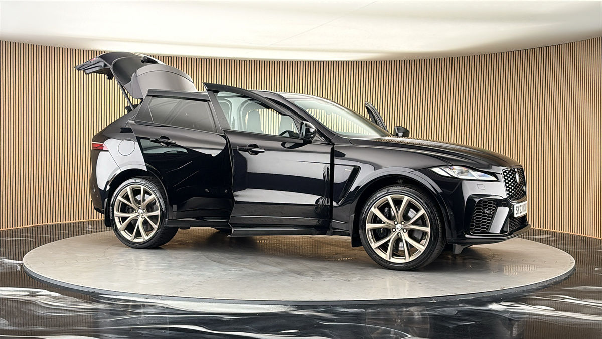 More views of Jaguar F-PACE