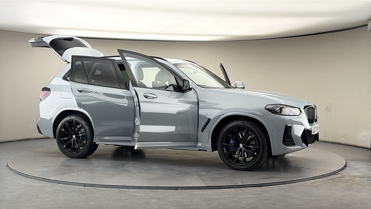 More views of BMW X3