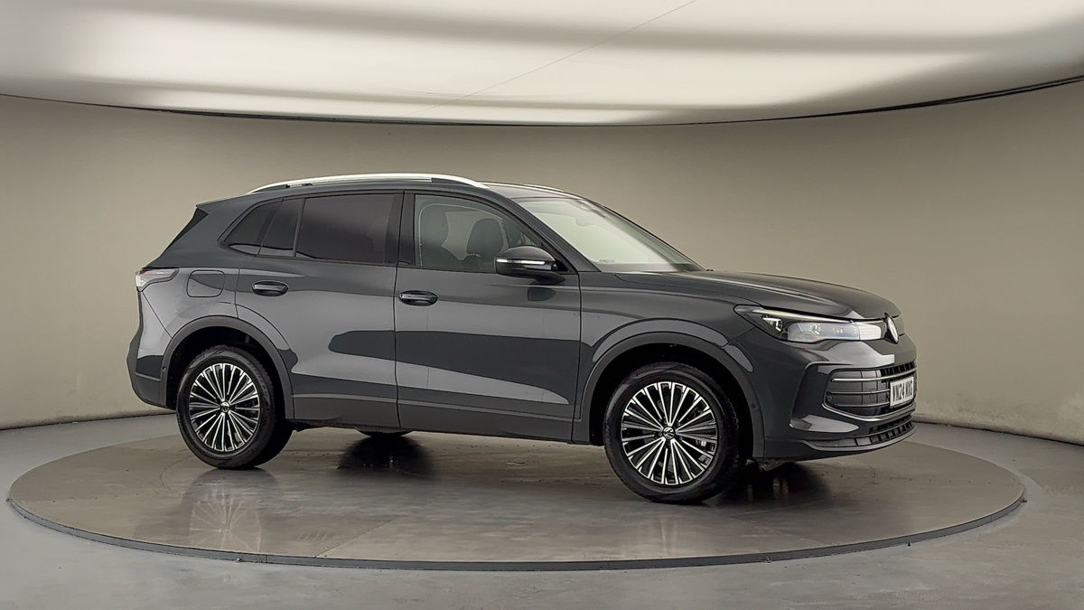 More views of Volkswagen Tiguan