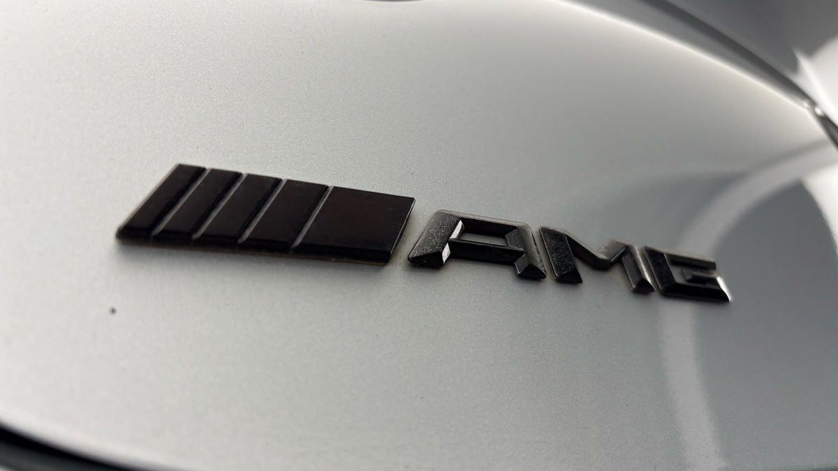 Mercedes-Benz GLC Image 32