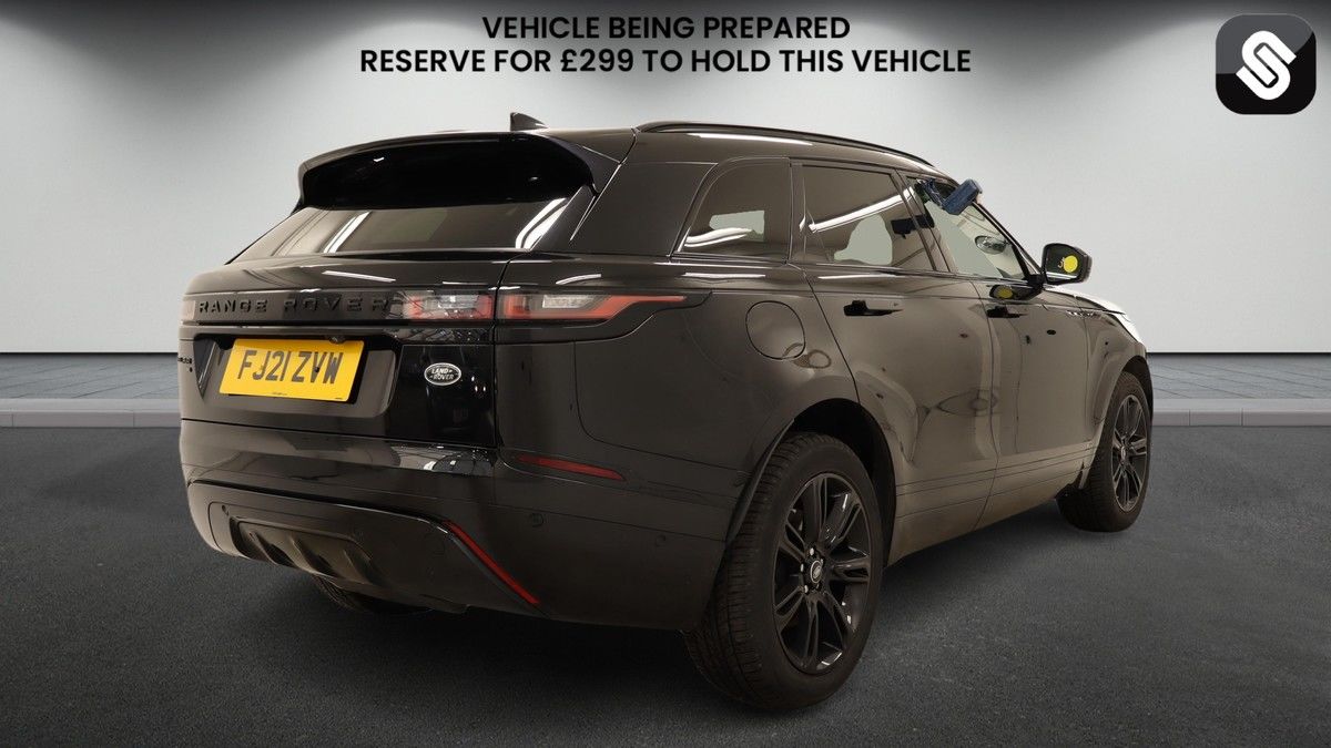 Land Rover Range Rover Velar Image 4