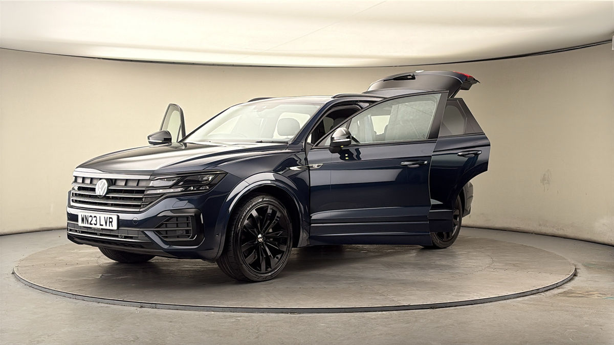 Volkswagen Touareg Image 22