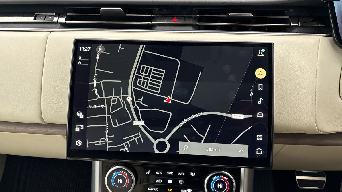 Land Rover Range Rover Image 17