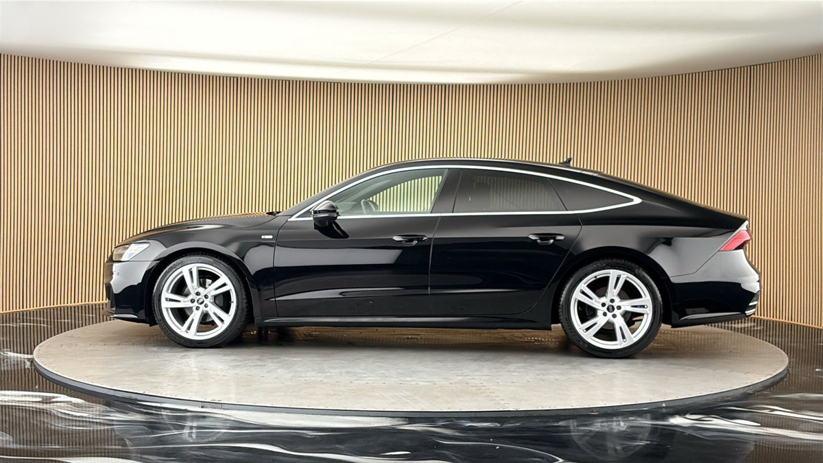 More views of Audi A7