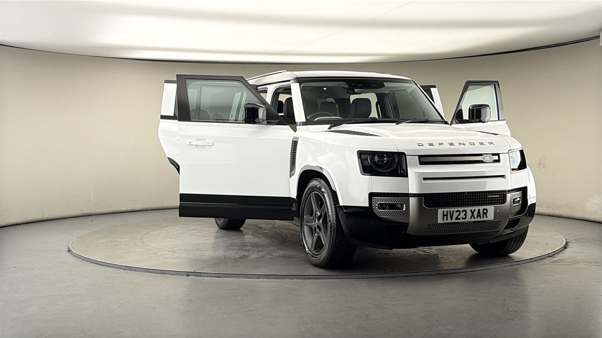 More views of Land Rover Defender 130