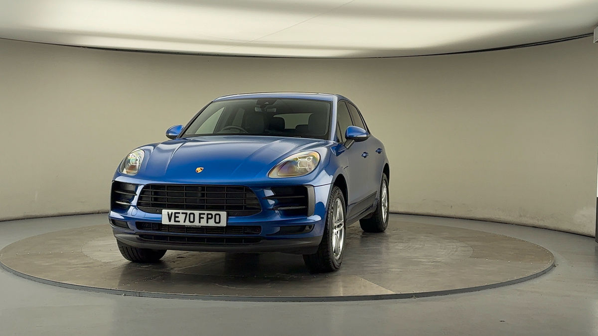 More views of Porsche Macan
